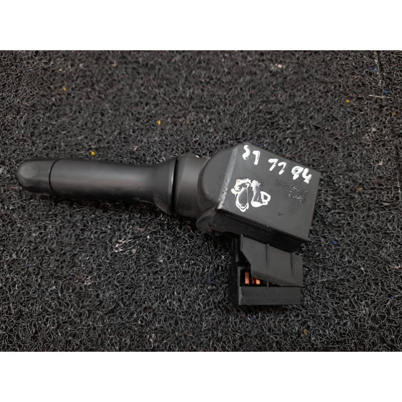 Recambio de mando limpia para citroën c1 sx referencia OEM IAM 17F003LH 3