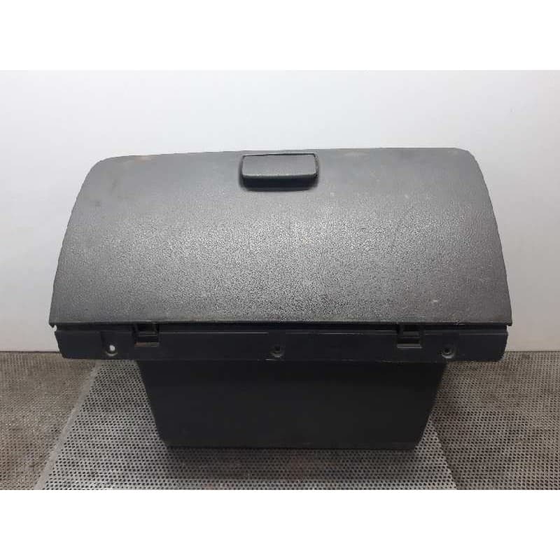 Recambio de guantera para kia frontier referencia OEM IAM - Blanco