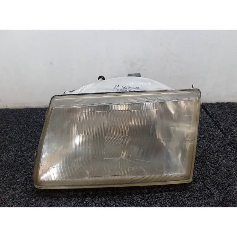 Recambio de faro izquierdo para peugeot 309 vital referencia OEM IAM - Blanco