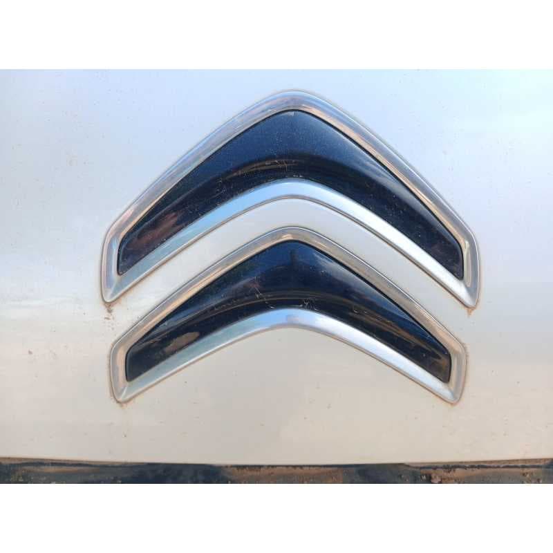 Recambio de panel frontal para citroën c4 cactus referencia OEM IAM - Blanco