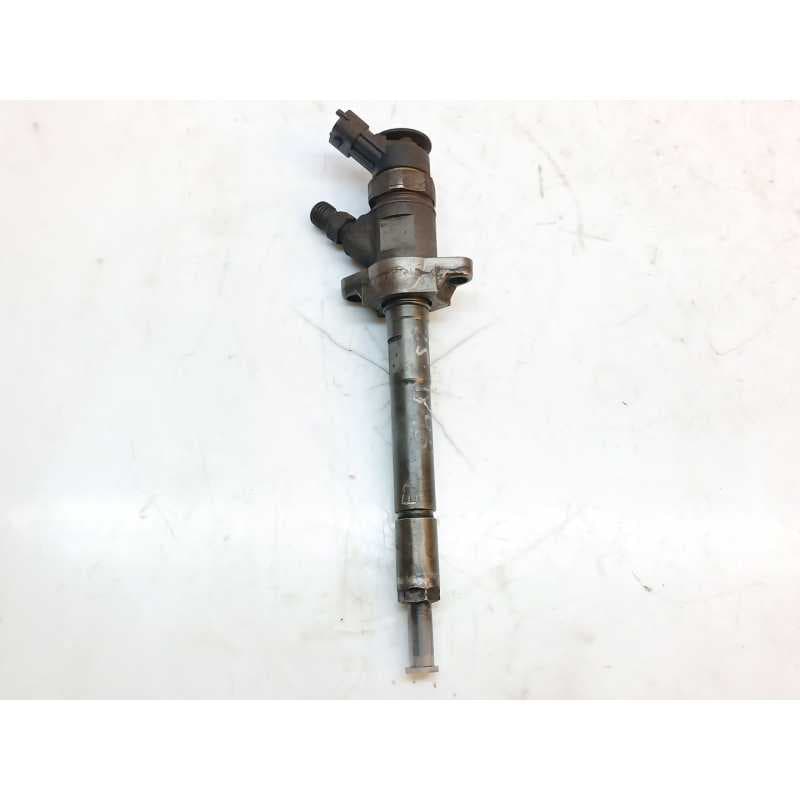 Recambio de inyector para peugeot 308 confort referencia OEM IAM 0445110311 - Negro
