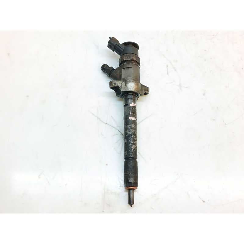 Recambio de inyector para peugeot 308 confort referencia OEM IAM 0445110311 - Negro
