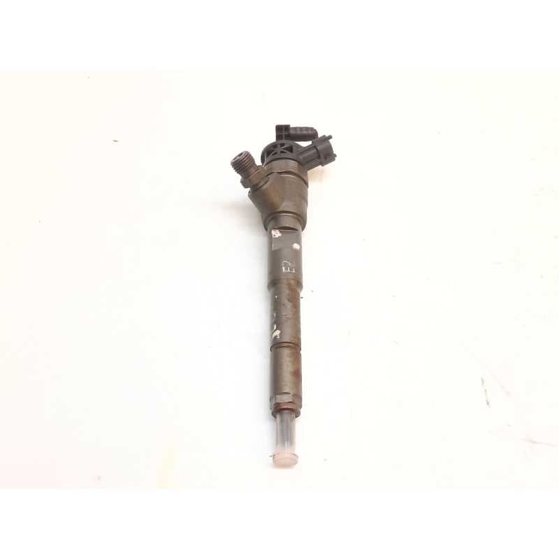 Recambio de inyector para dacia sandero stepway referencia OEM IAM 0445110652