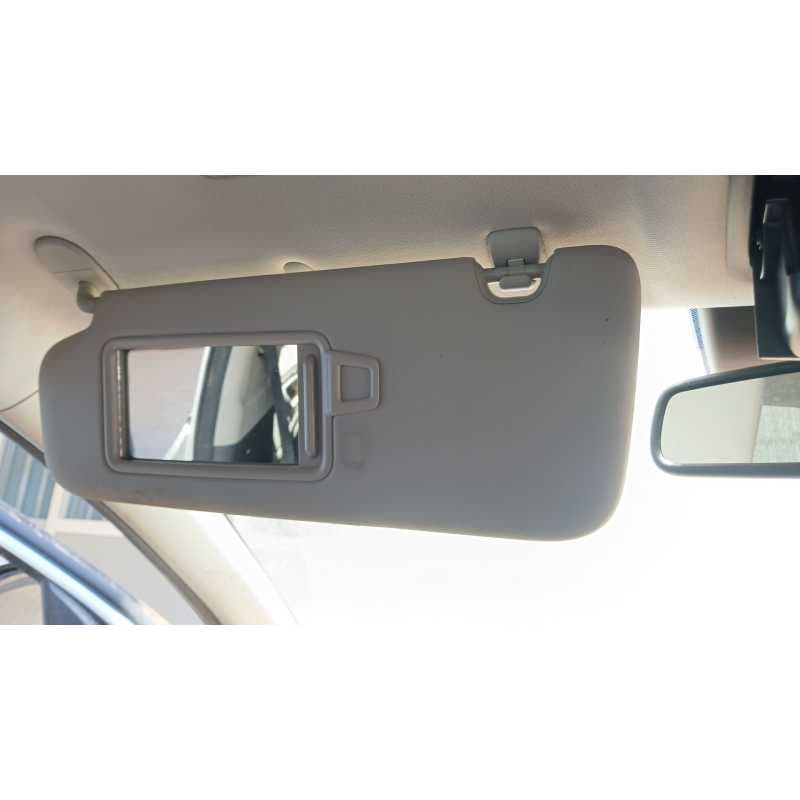 Recambio de parasol izquierdo para kia ceed (cd) 1.6 crdi 115 referencia OEM IAM - Blanco 2