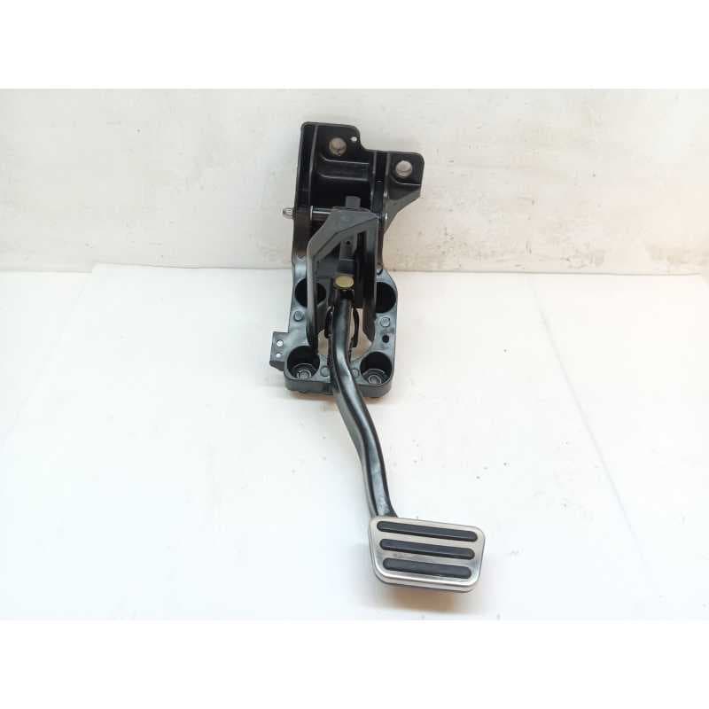 Recambio de pedal freno para ford mustang gt referencia OEM IAM FR3C2D094CF - Rojo