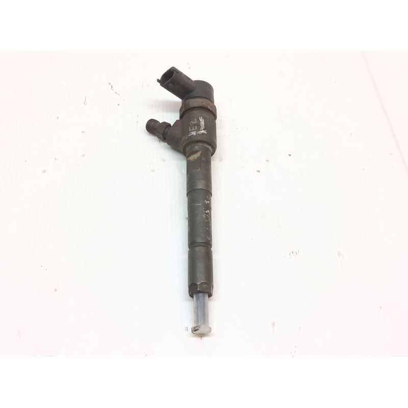 Recambio de inyector para opel corsa d expression referencia OEM IAM 0445110325 - Blanco