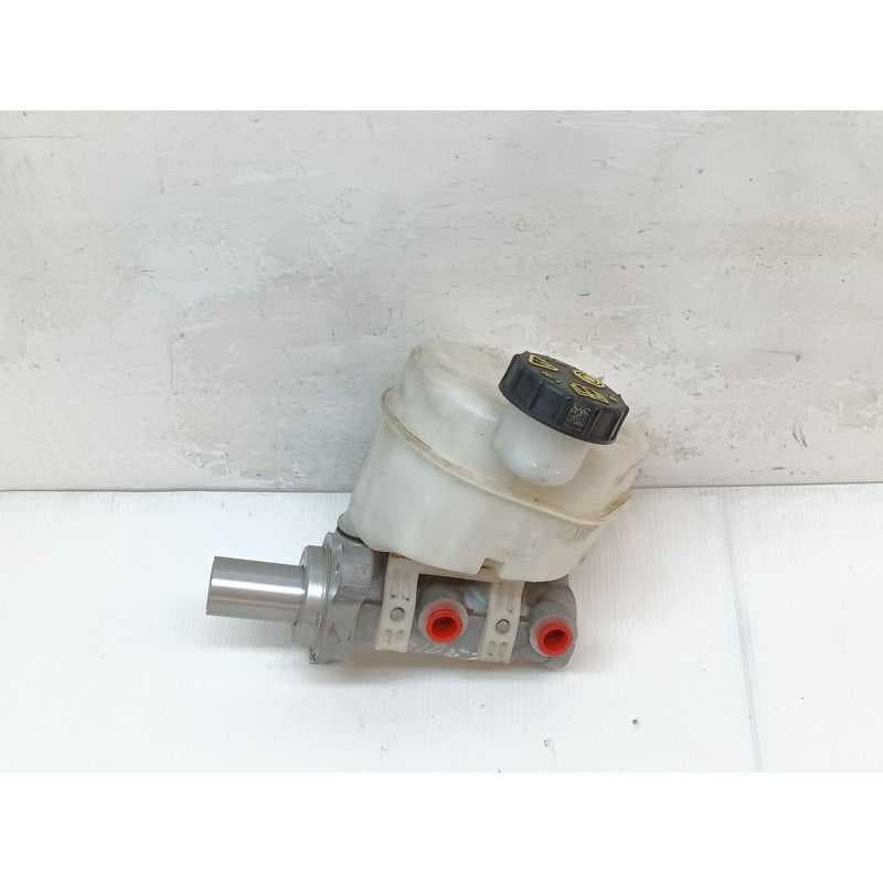 Recambio de bomba freno para ford mustang gt referencia OEM IAM 102105270 - Rojo