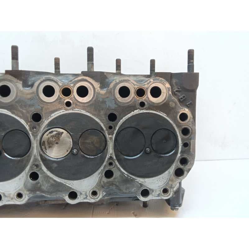 Recambio de culata para nissan atleon 110 referencia OEM IAM F036A BD30 - Blanco 9