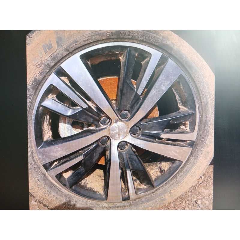Recambio de llanta para peugeot 3008 active referencia OEM IAM - Blanco