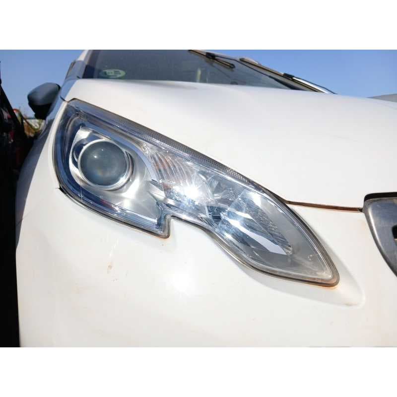 Recambio de faro derecho para peugeot 2008 (--.2013) referencia OEM IAM - Blanco