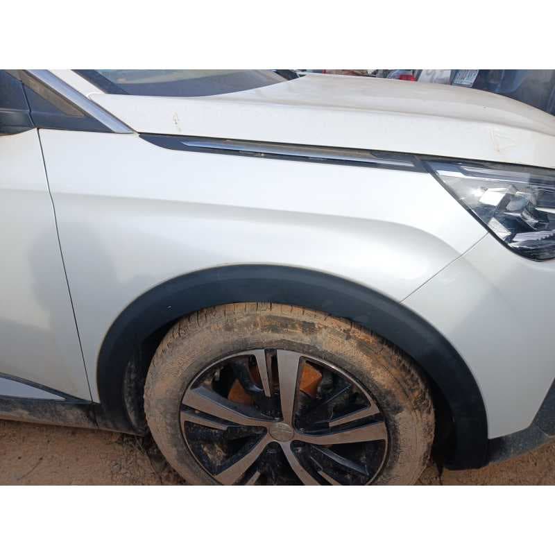 Recambio de aleta delantera derecha para peugeot 5008 allure referencia OEM IAM - Blanco