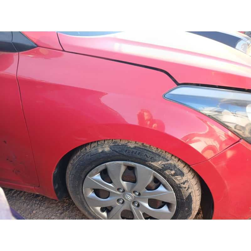 Recambio de aleta delantera derecha para hyundai i20 referencia OEM IAM - Rojo