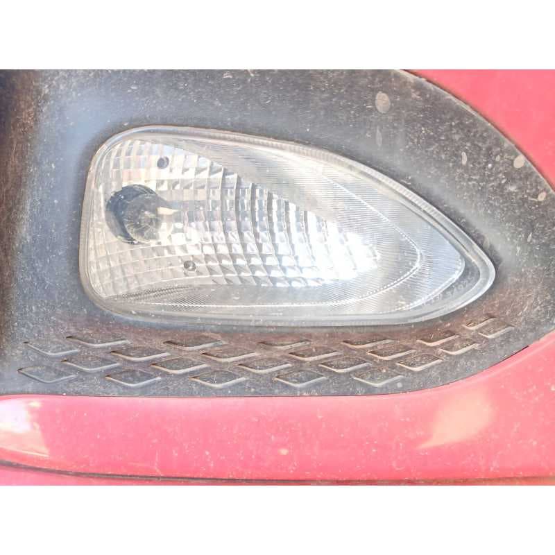Recambio de faro antiniebla derecho para hyundai i20 referencia OEM IAM - Rojo