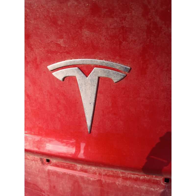 Recambio de mangueta delantera derecha para tesla model 3 referencia OEM IAM - Rojo
