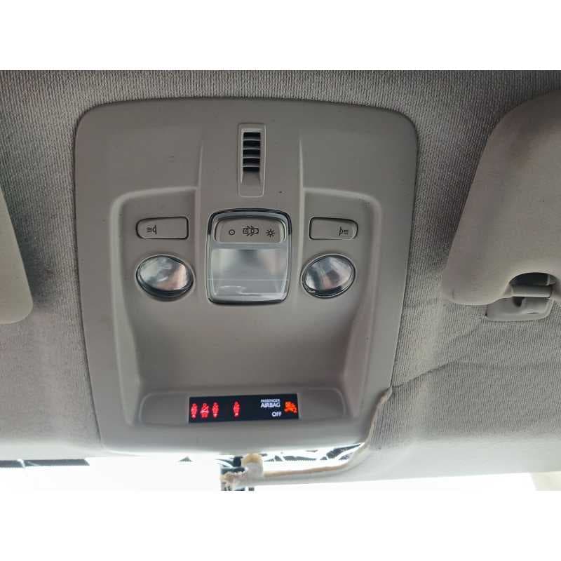 Recambio de luz interior para citroën c4 cactus 1.2 thp 110 referencia OEM IAM - Rojo