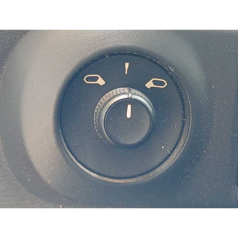 Recambio de mando retrovisor para citroën c4 cactus 1.2 thp 110 referencia OEM IAM - Rojo