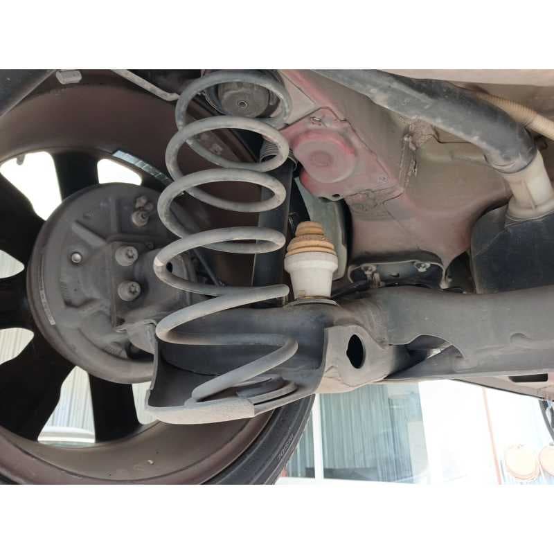 Recambio de puente trasero para citroën c4 cactus 1.2 thp 110 referencia OEM IAM - Rojo 2