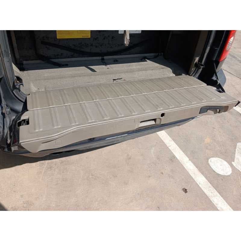 Recambio de porton trasero para volvo xc90 i (275) d5 awd referencia OEM IAM - Negro 2