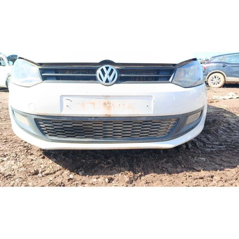 Recambio de paragolpes delantero para volkswagen polo (6r1) referencia OEM IAM - Blanco