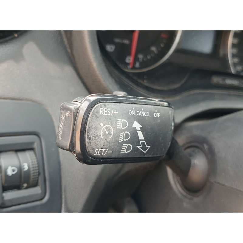 Recambio de mando luces para seat ibiza iv (6j5, 6p1) 1.2 tsi referencia OEM IAM - Blanco