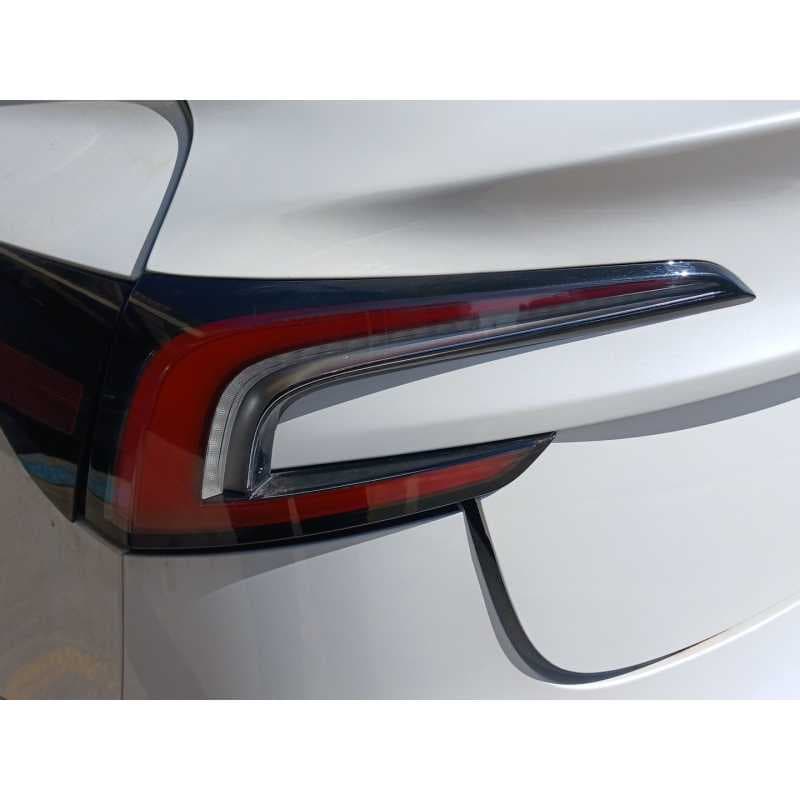 Recambio de piloto trasero izquierdo para tesla model 3 ev referencia OEM IAM - Calcinado