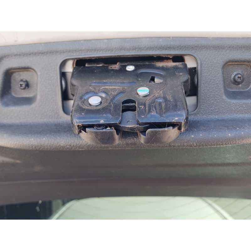 Recambio de cerradura maletero / porton para bmw 1 (f20) 114 d referencia OEM IAM - Plata