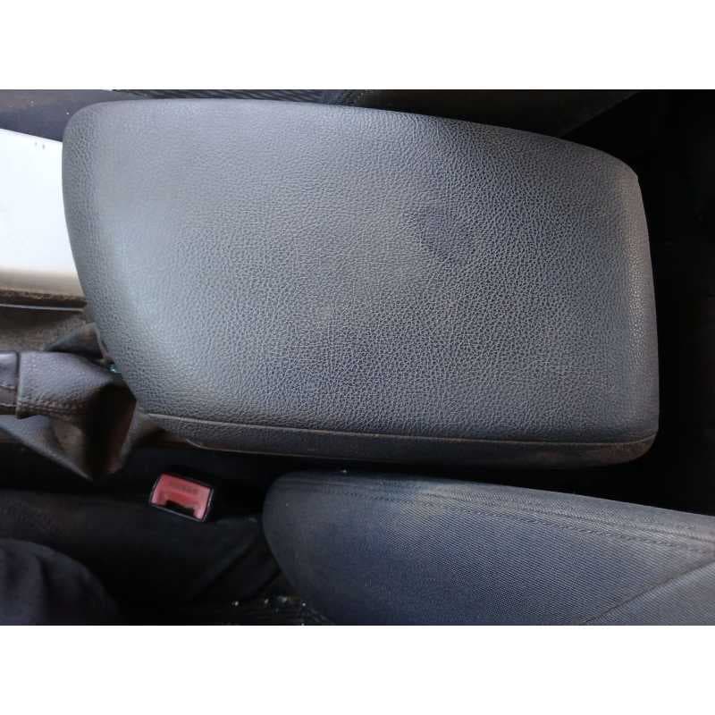 Recambio de apoyabrazos central para bmw 1 (f20) 114 d referencia OEM IAM - Plata
