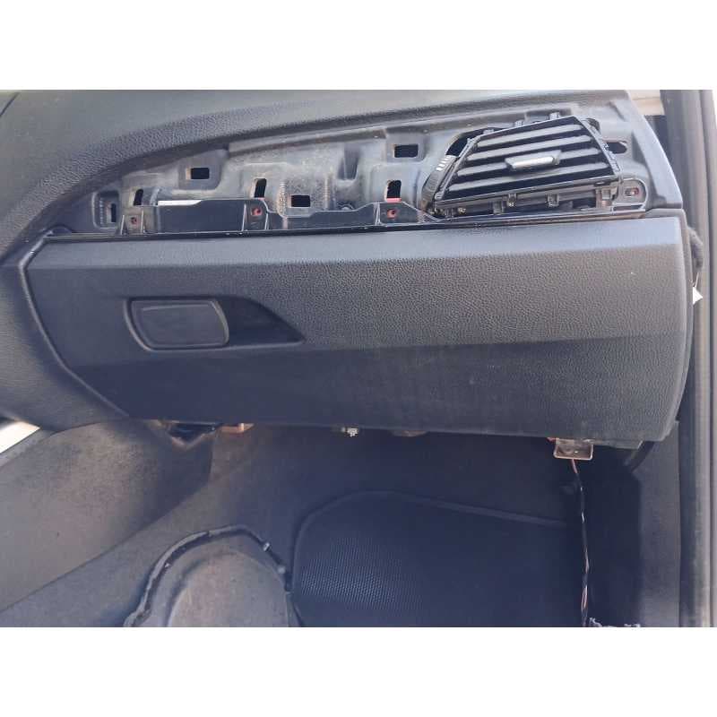 Recambio de guantera para bmw 1 (f20) 114 d referencia OEM IAM - Plata