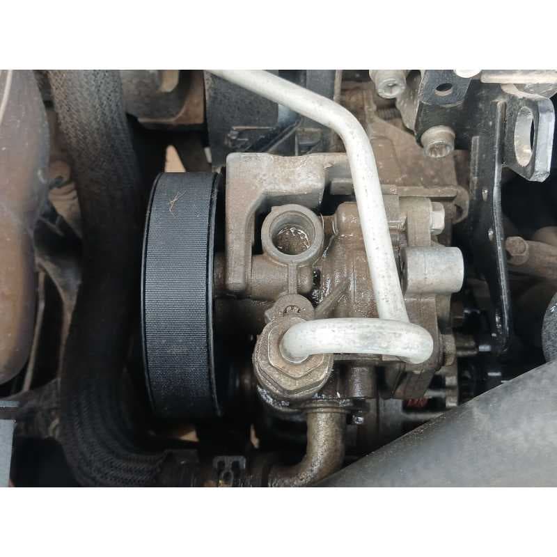 Recambio de bomba direccion para chrysler jeep compass sport referencia OEM IAM - Negro