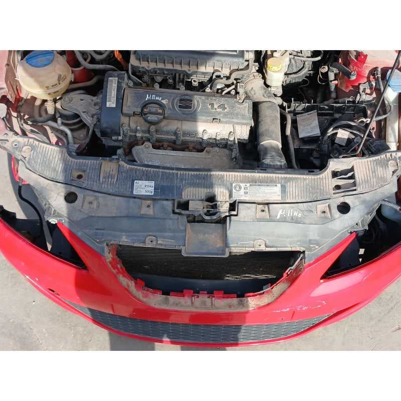 Recambio de panel frontal para seat ibiza iv sc (6j1, 6p5) 1.4 referencia OEM IAM - Rojo