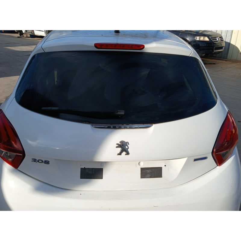 Recambio de porton trasero para peugeot 208 style referencia OEM IAM - Blanco