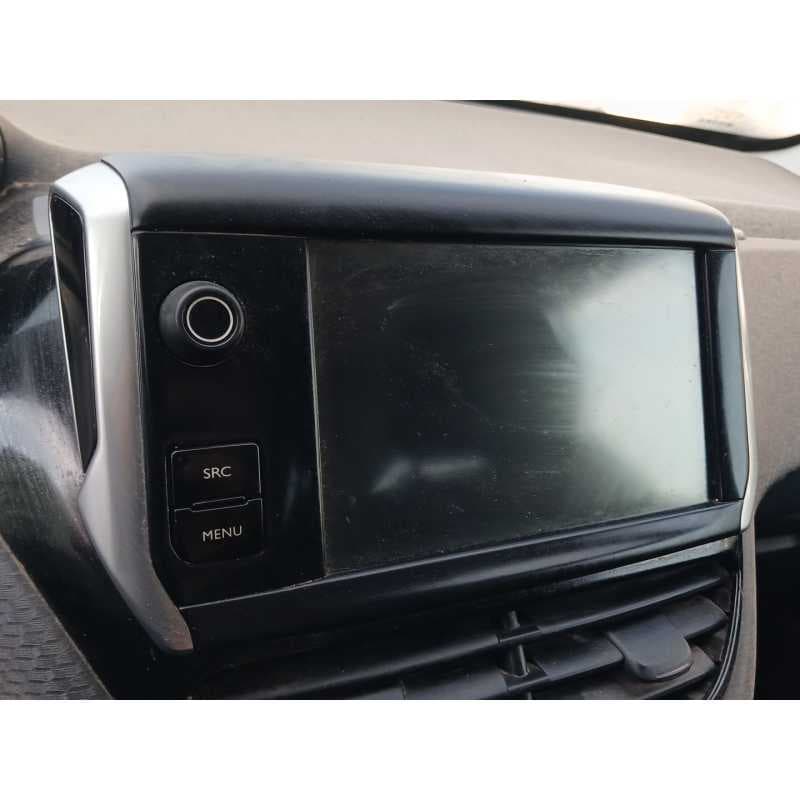 Recambio de sistema audio / radio cd para peugeot 208 style referencia OEM IAM - Blanco