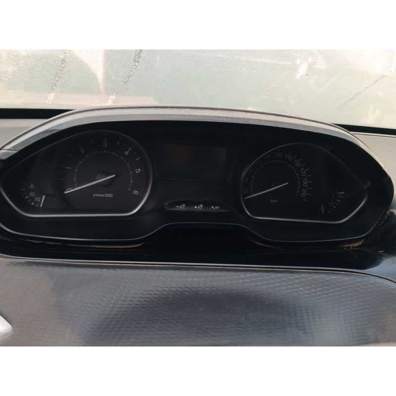 Recambio de cuadro instrumentos para peugeot 208 style referencia OEM IAM - Blanco