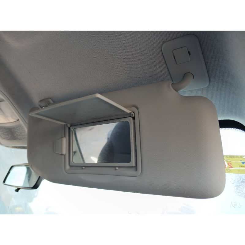 Recambio de parasol derecho para peugeot 208 style referencia OEM IAM - Blanco 2