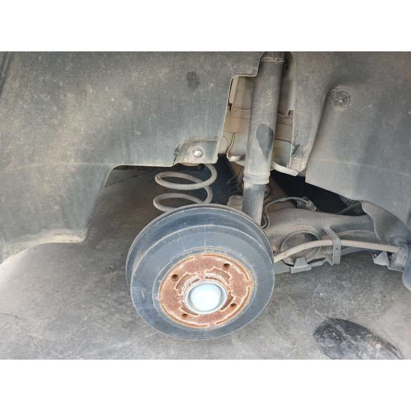 Recambio de puente trasero para peugeot 208 style referencia OEM IAM - Blanco