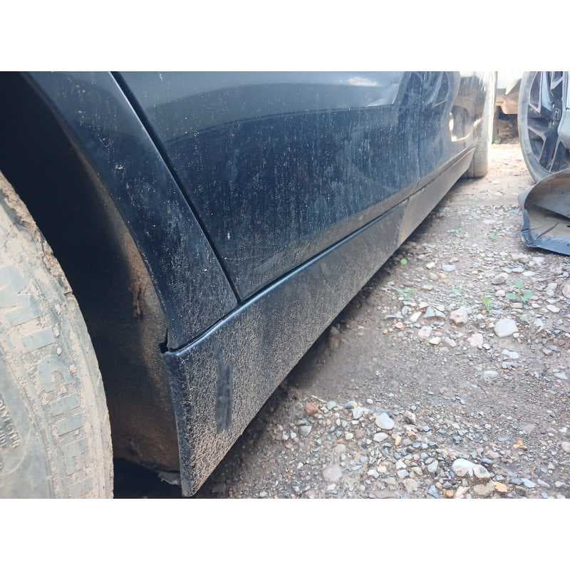 Recambio de faldon lateral derecho para bmw serie 3 lim. (f30) referencia OEM IAM - Negro