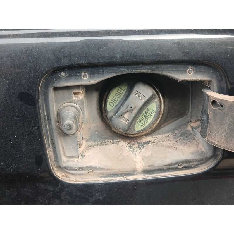 Recambio de boca llenado combustible para bmw 3 (e90) 320 d referencia OEM IAM - Negro