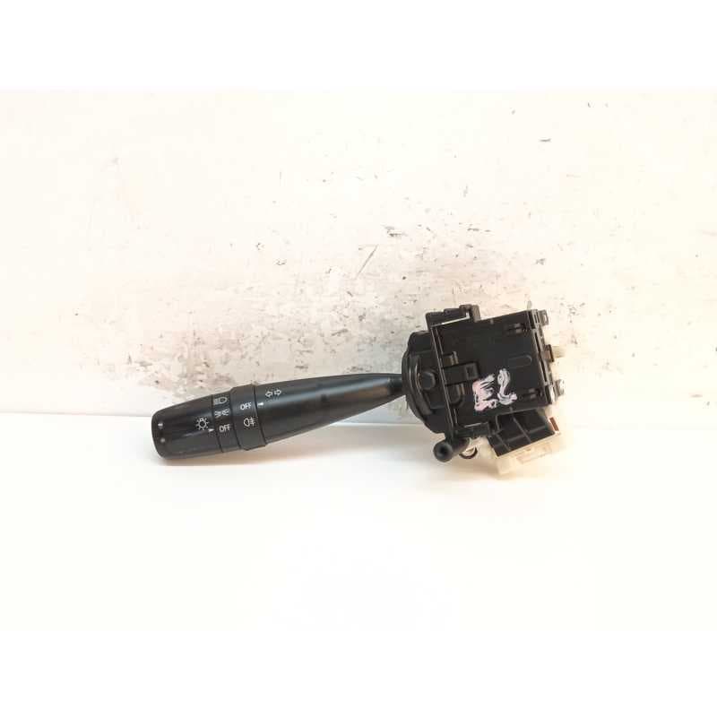 Recambio de mando luces para suzuki swift azg (nz) glx referencia OEM IAM 173744 - Blanco