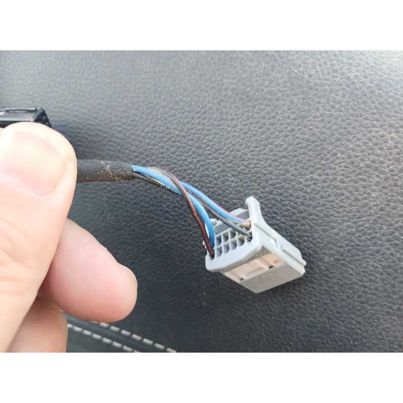 Recambio de retrovisor derecho para renault scenic iv referencia OEM IAM 4