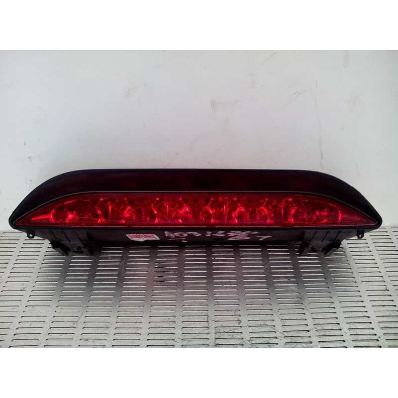 Recambio de luz central de freno para daewoo kalos 1.2 cat referencia OEM IAM - Negro