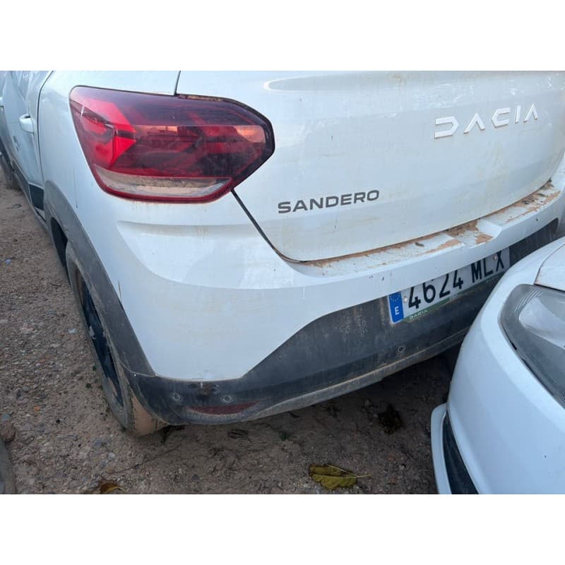 Recambio de paragolpes trasero para dacia sandero iii referencia OEM IAM - Blanco