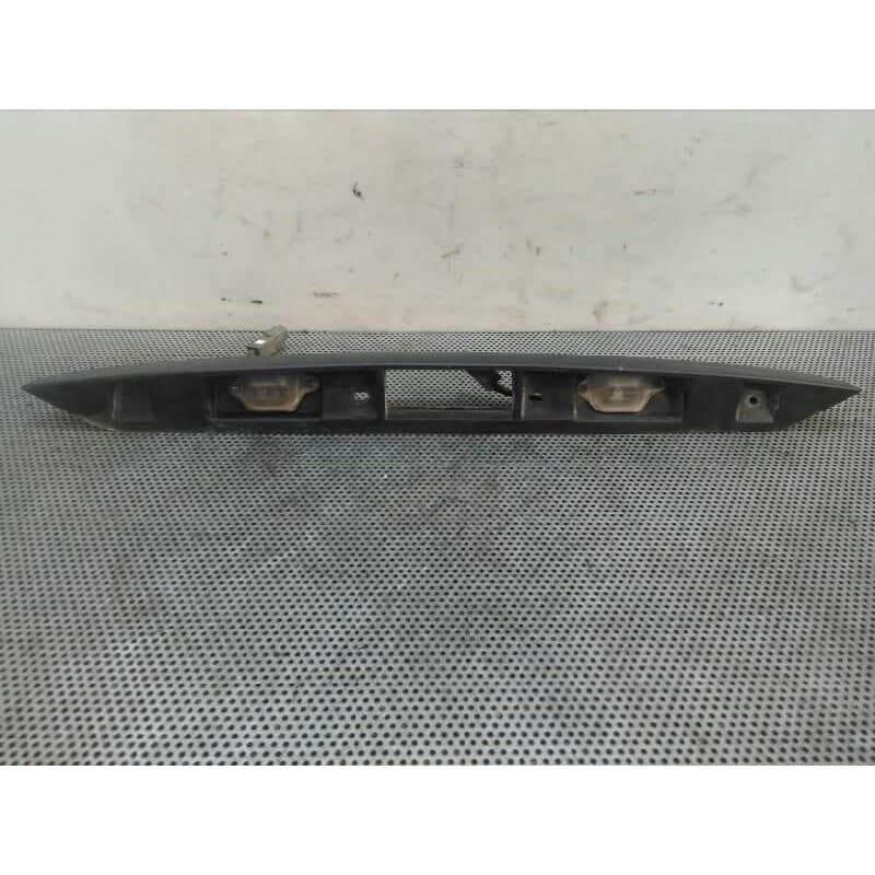 Recambio de molduras traseras para kia rio ls berlina (5-ptas.) referencia OEM IAM - Azul 2