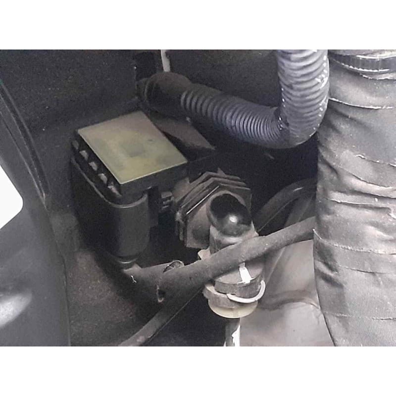 Recambio de bomba embrague para seat arona xcellence edition referencia OEM IAM - Blanco