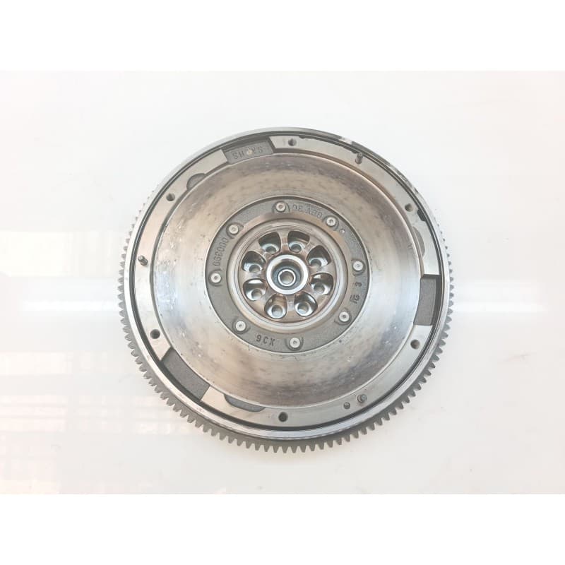 Recambio de volante motor para subaru xv executive referencia OEM IAM 2294000955 - Gris
