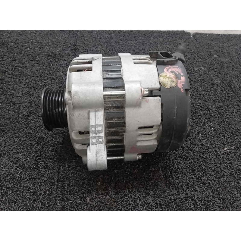 Recambio de alternador para daewoo nubira berlina 1.6 cat referencia OEM IAM