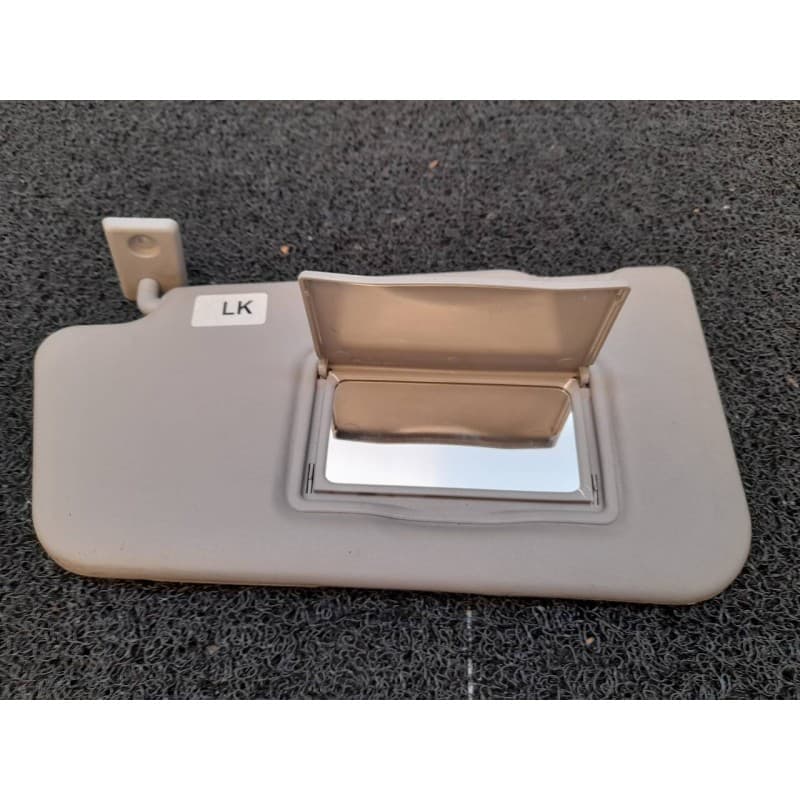 Recambio de parasol izquierdo para nissan micra (k12e) acenta referencia OEM IAM - Gris