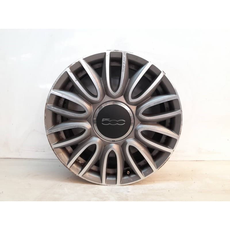 Recambio de llanta para fiat nuova 500 (150) riva referencia OEM IAM 51972865