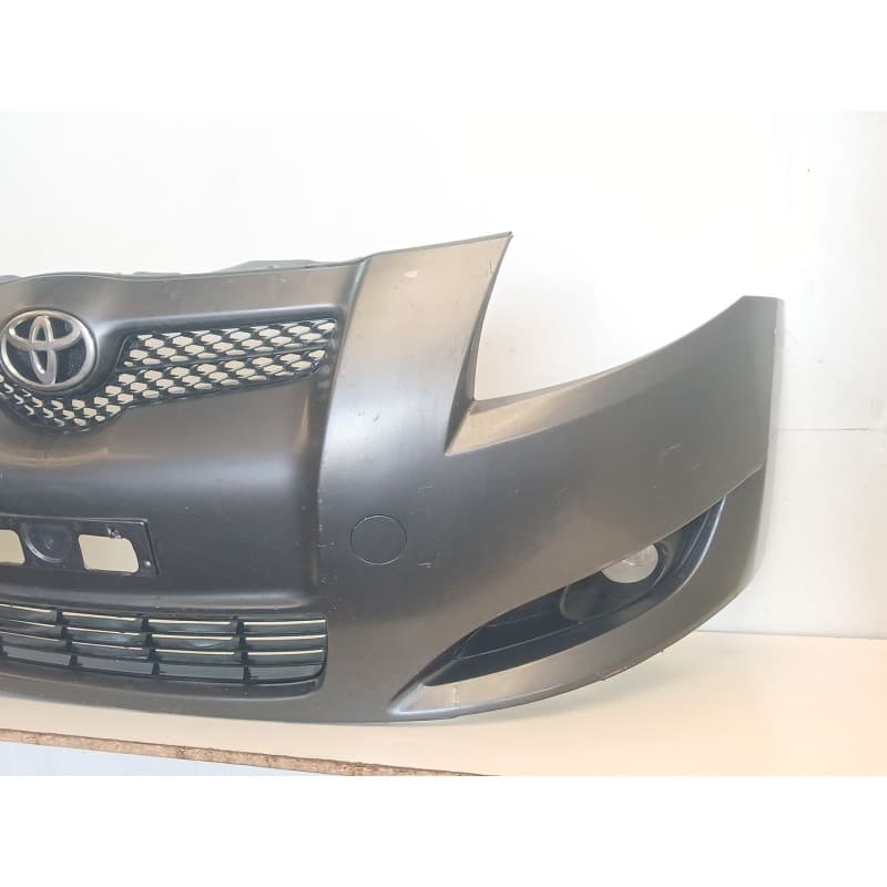 Recambio de paragolpes delantero para toyota auris active referencia OEM IAM 3