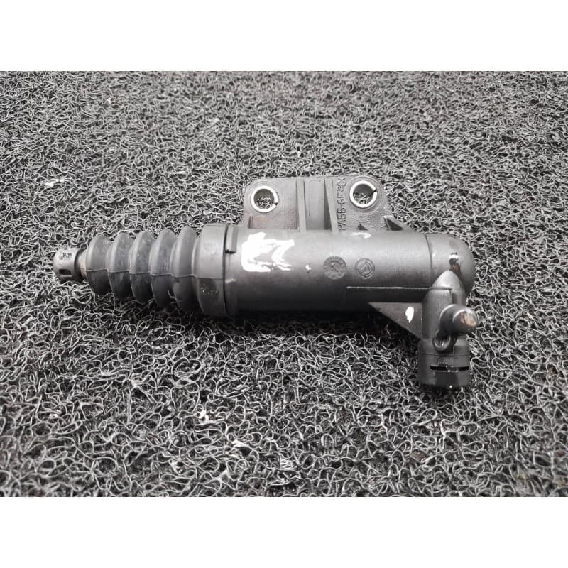 Recambio de bombin embrague para fiat doblo active referencia OEM IAM 55227259