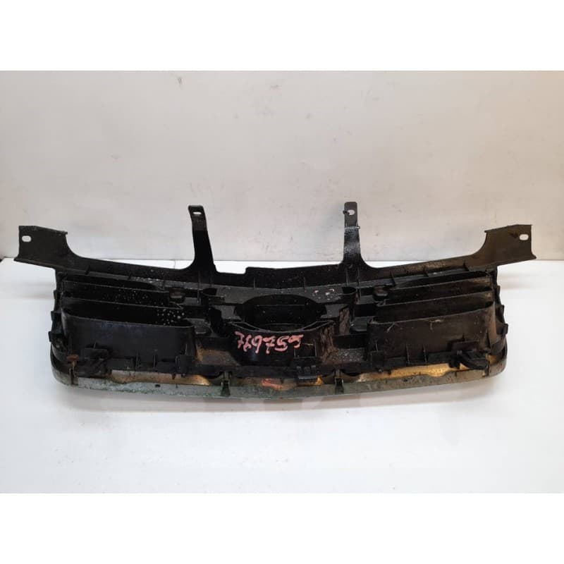Recambio de rejilla delantera para nissan x-trail (t30) comfort referencia OEM IAM - Gris 2